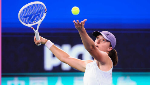 Pictured: Iga Swiatek serving