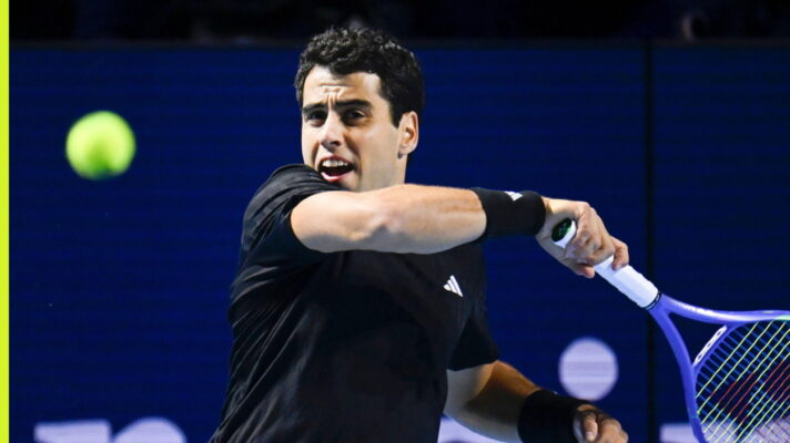 Pictured: Jaume Munar hits a forehand.