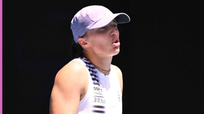 Pictured: A frustrated Iga Swiatek