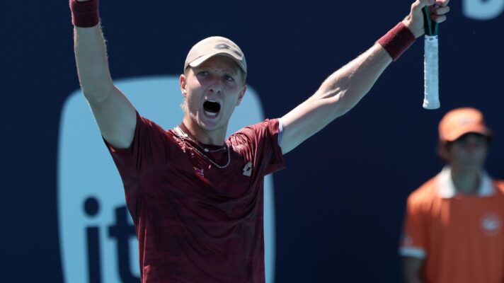 Pictured: Martin Landaluce celebrates a win.