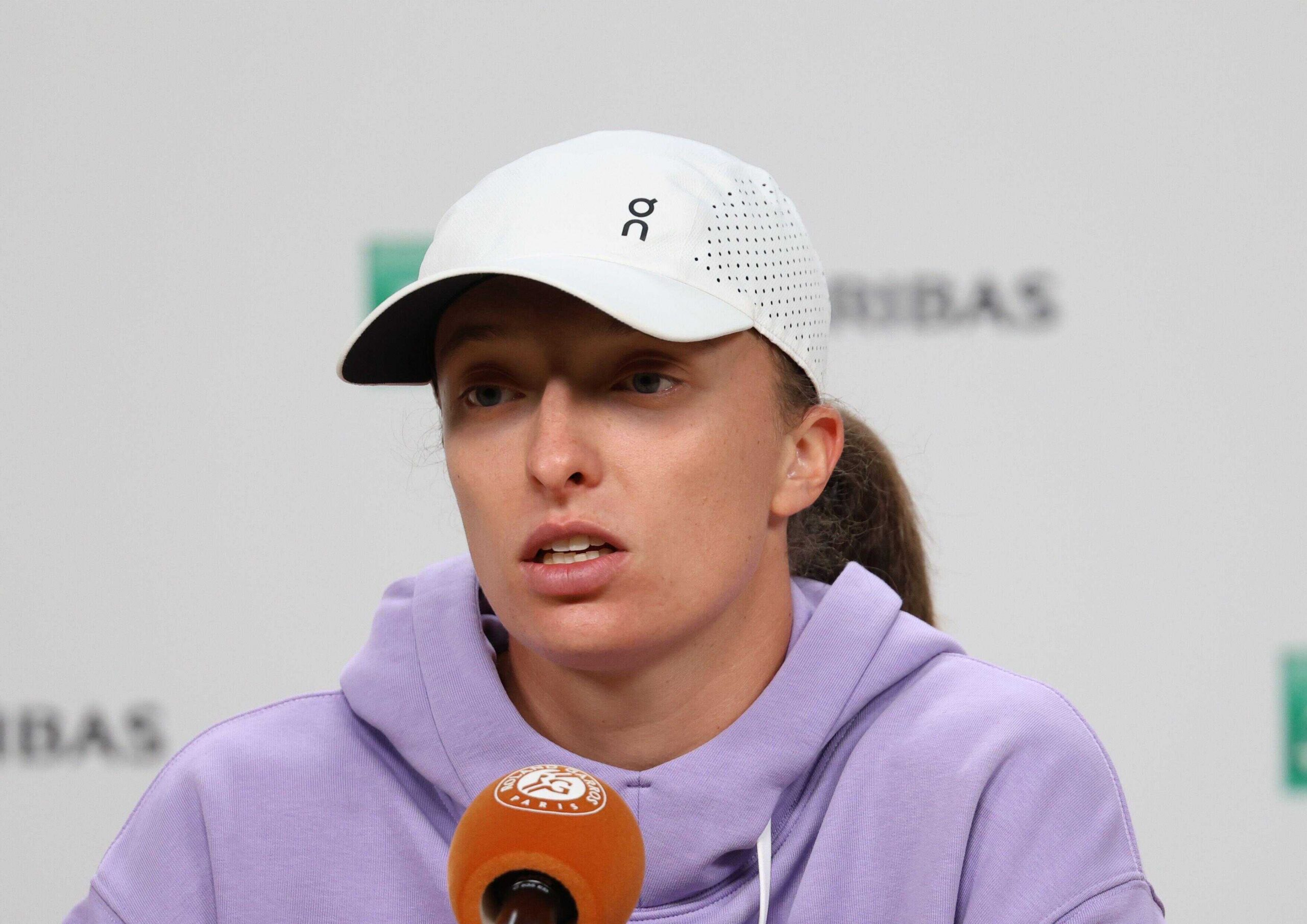 Iga Swiatek makes worrying long-term admission after French Open defeat to Marta Kostyuk