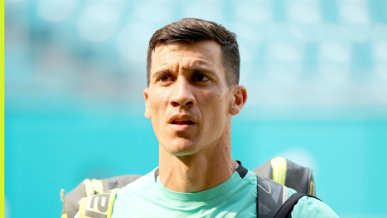 Pictured: Facundo Bagnis looks on