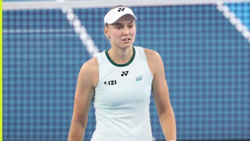 Elena Rybakina in action