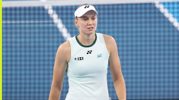 Elena Rybakina in action