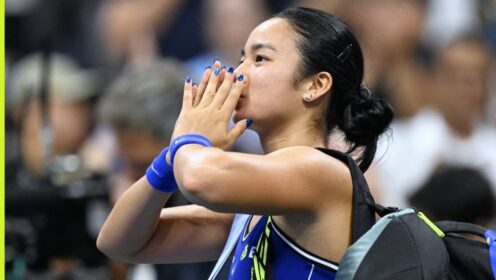 Alex Eala thanks the crowd at the US Open