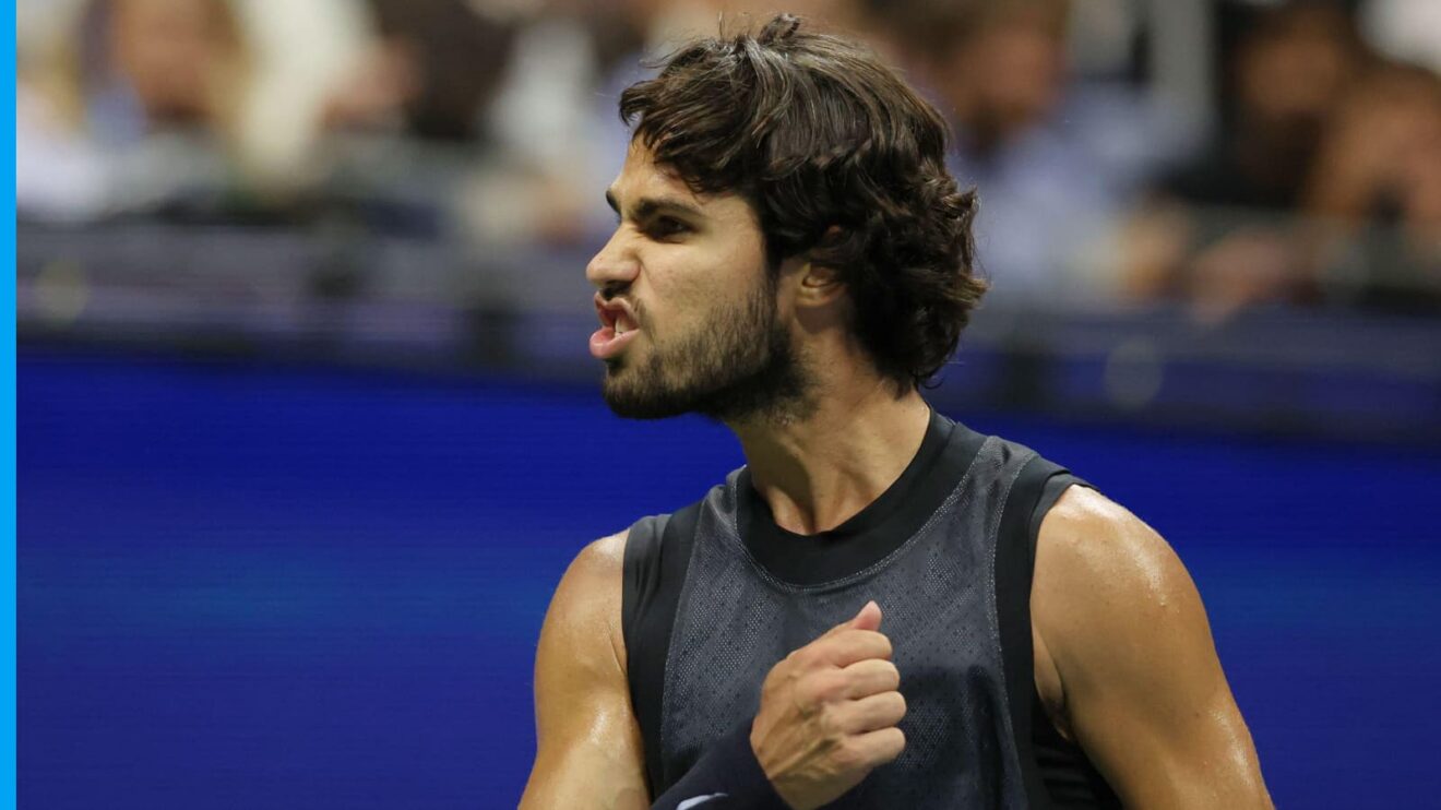 Carlos Alcaraz reacts during his US Open match