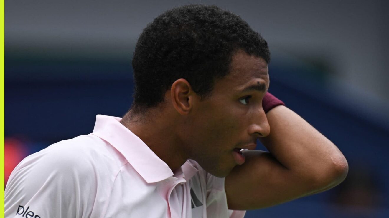 Felix Auger-Aliassime in action in Shanghai