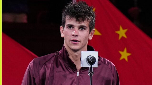 Rafael Jodar speaks in Shanghai